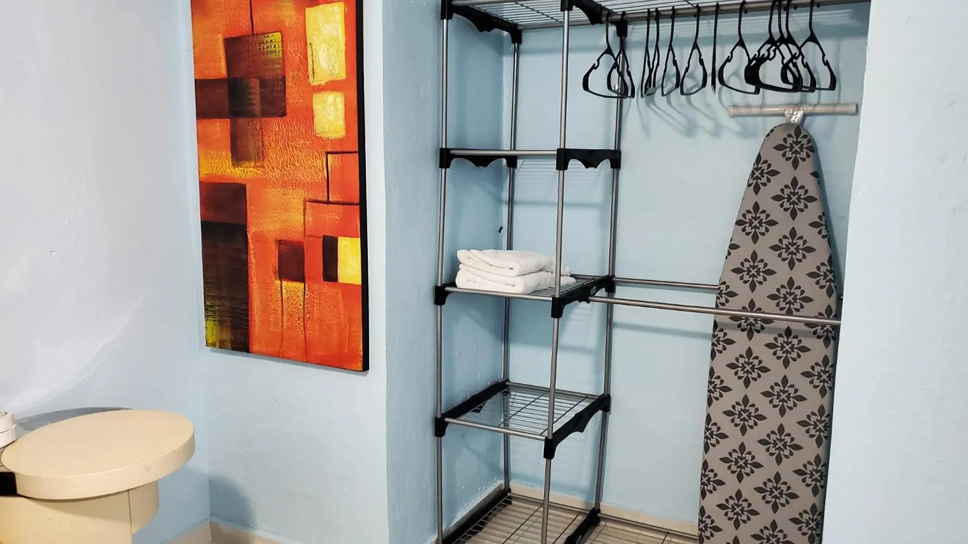 Chic 3 Bedroom Unit, Few Steps To The Ocean, Barbosa Unit 4 Catano Apartamento